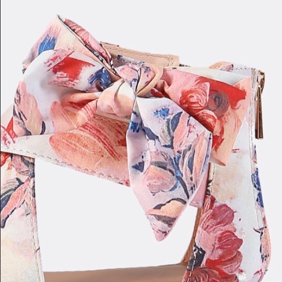 🆕floral spring/summer sandals w/bow - Picture 2 of 2